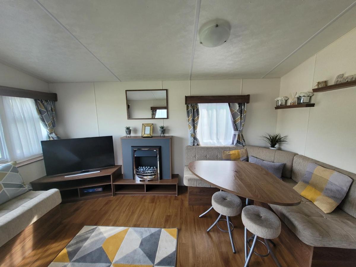 Gloria Stay - Aberystwyth Caravan Buitenkant foto